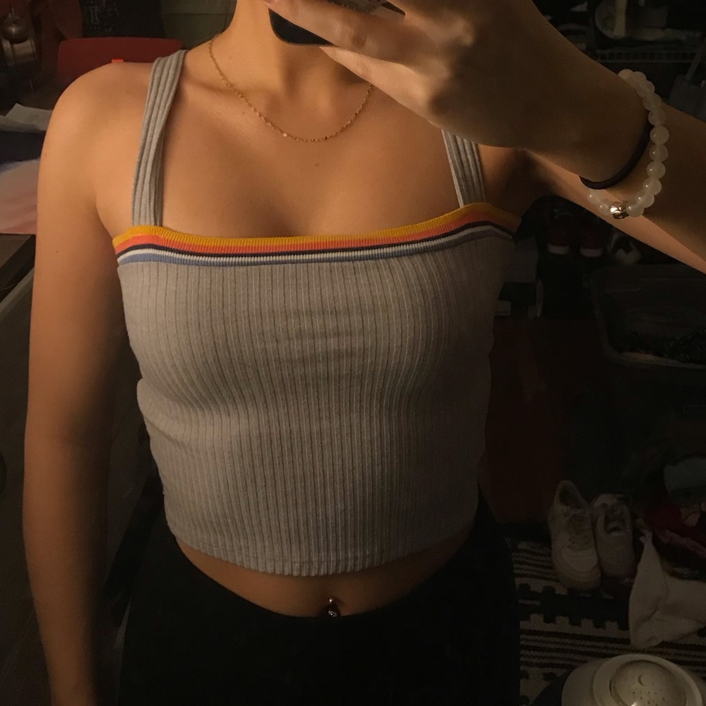Grey ribbed tank